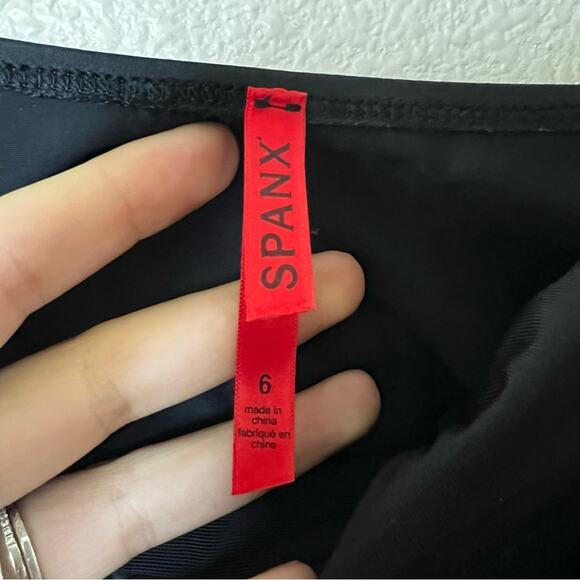 Spanx black windowpane halter tankini swimsuit tank top 6 - Picture 6 of 7